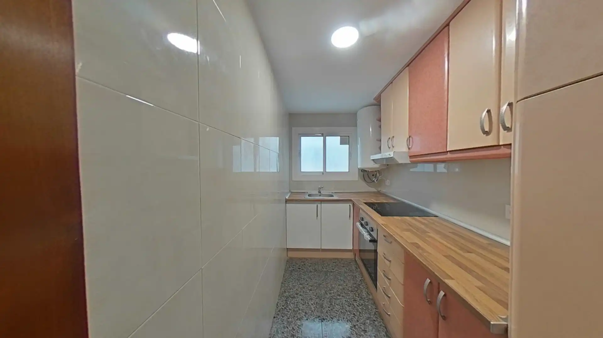 Cocina de Piso en venta en Badalona con Parquet y Horno