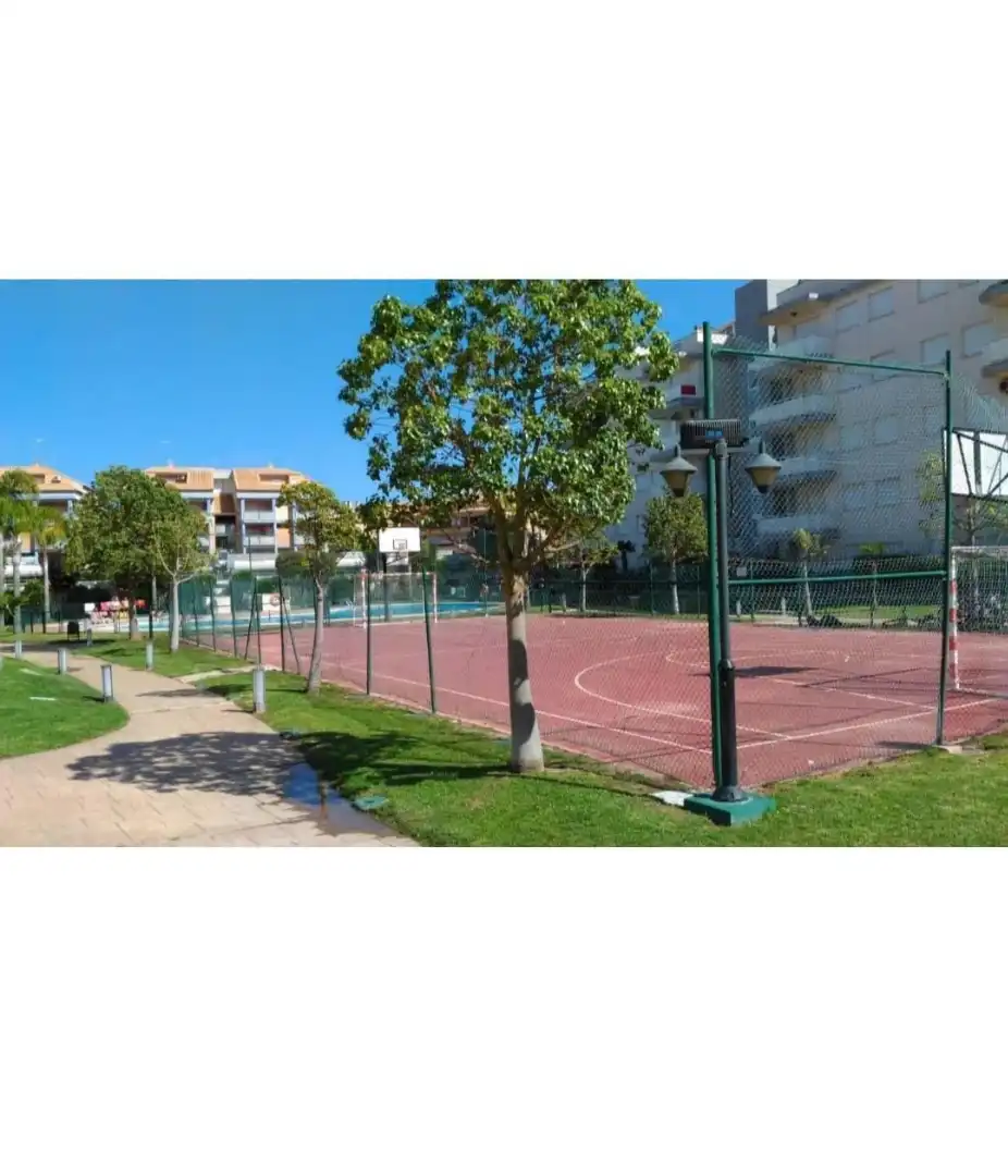 Außenansicht von Wohnung zur Miete in Canet d'En Berenguer mit Klimaanlage, Abstellraum und Schwimmbad