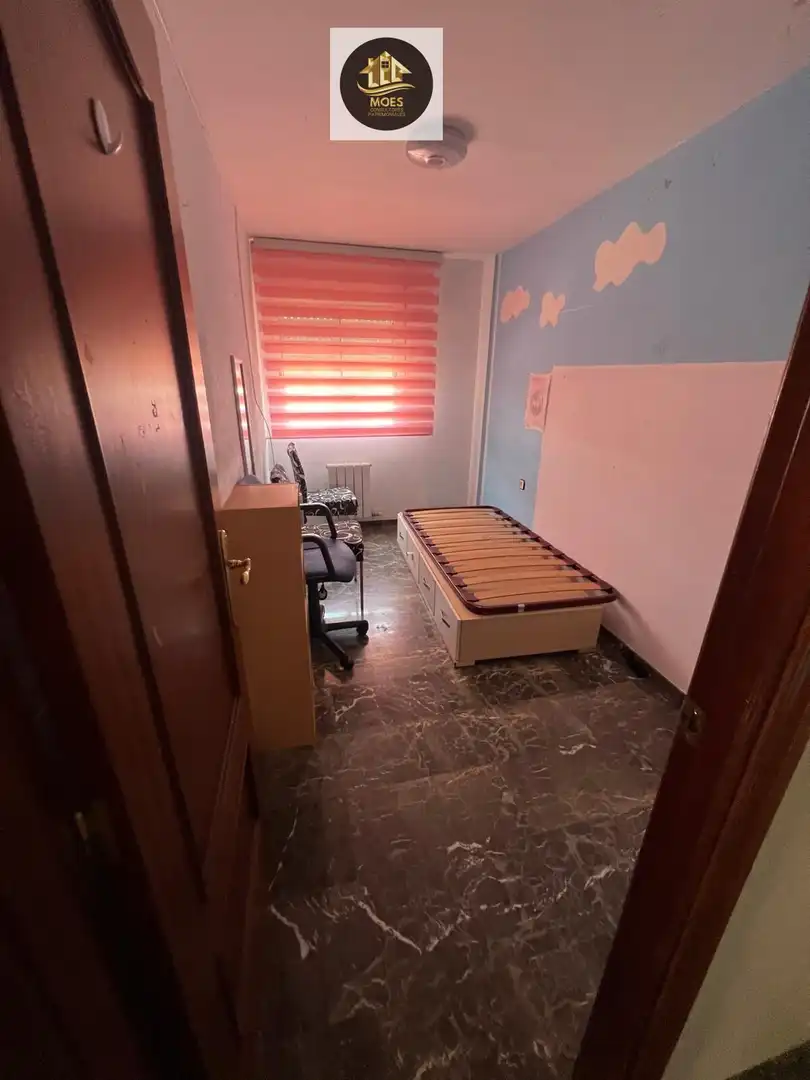 Bedroom of Flat for sale in Jaén  with Heating, Storage room and Balcony