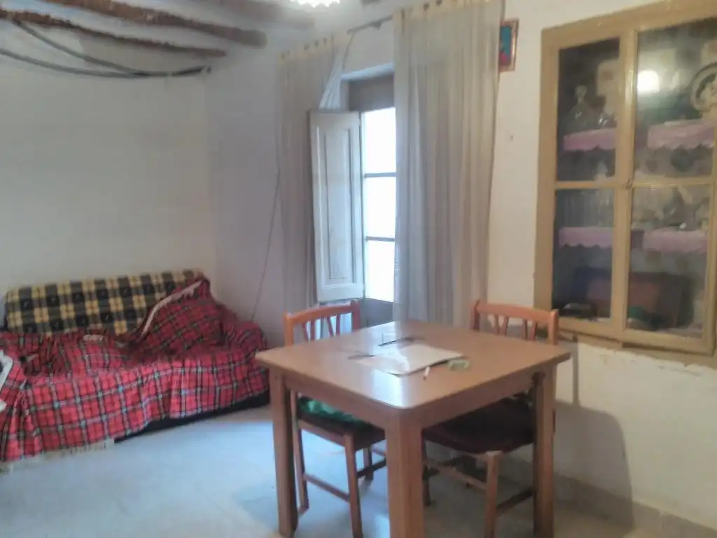 Casa rústica amb terrassa en venda a La Torre de l'Espanyol, imagen 8
