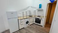 Kitchen of Study for sale in  Madrid Capital  with Parquet flooring, Oven and Washing machine