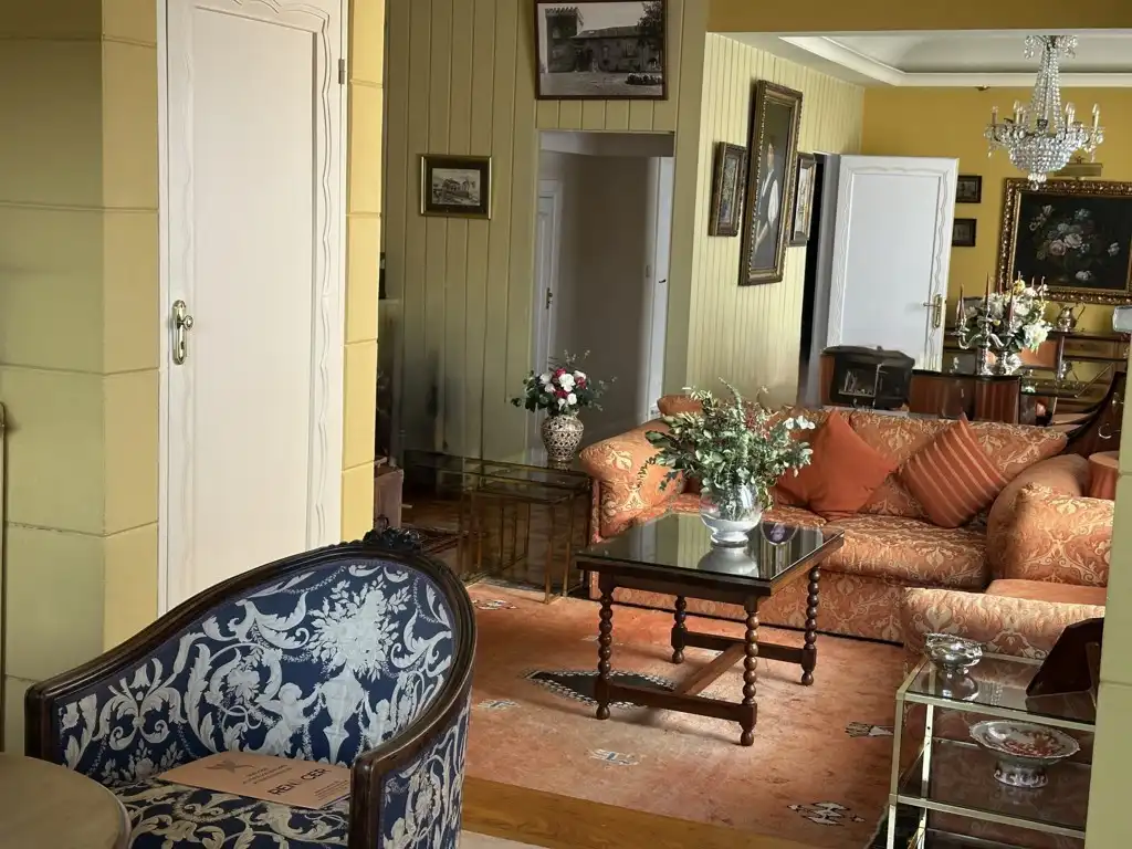 Wohnzimmer von Maisonette zum Verkauf in Oviedo  mit Heizung und Parkett