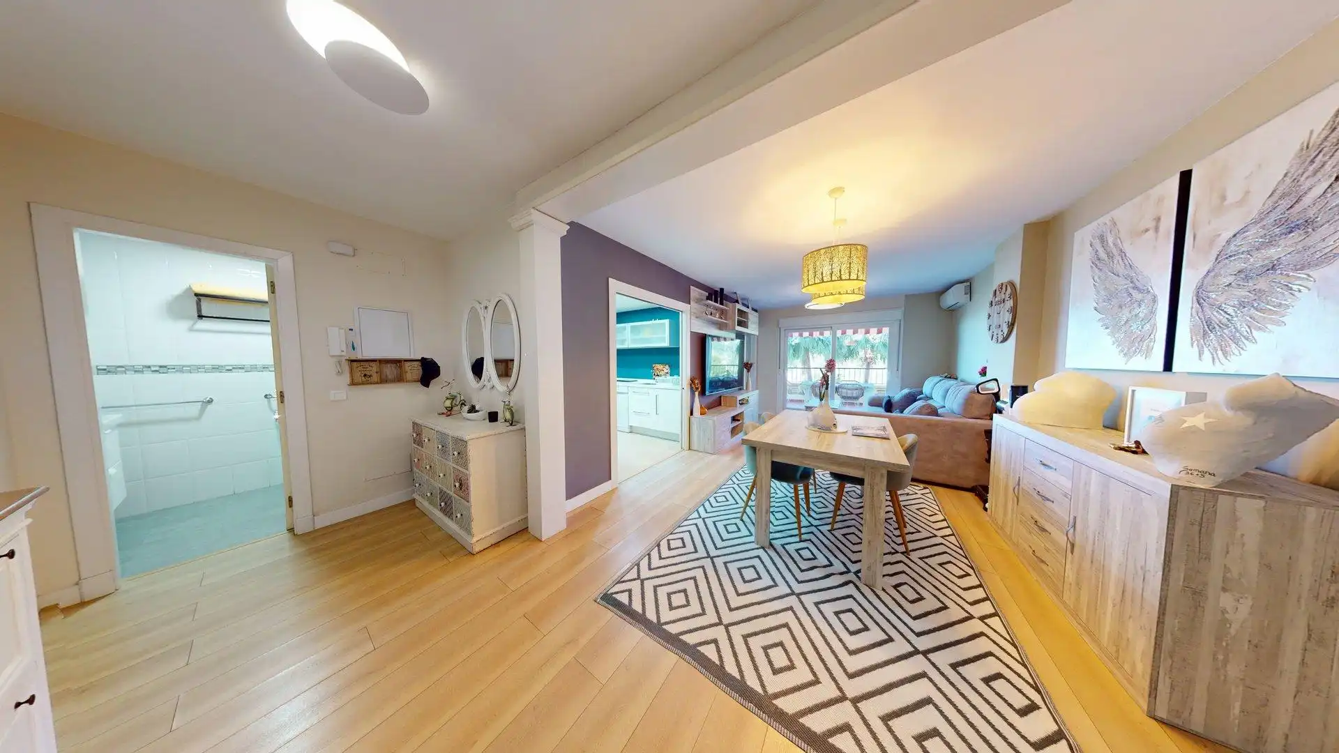 Sala de estar de Piso en venta en Mijas con Aire acondicionado, Calefacción y Jardín privado