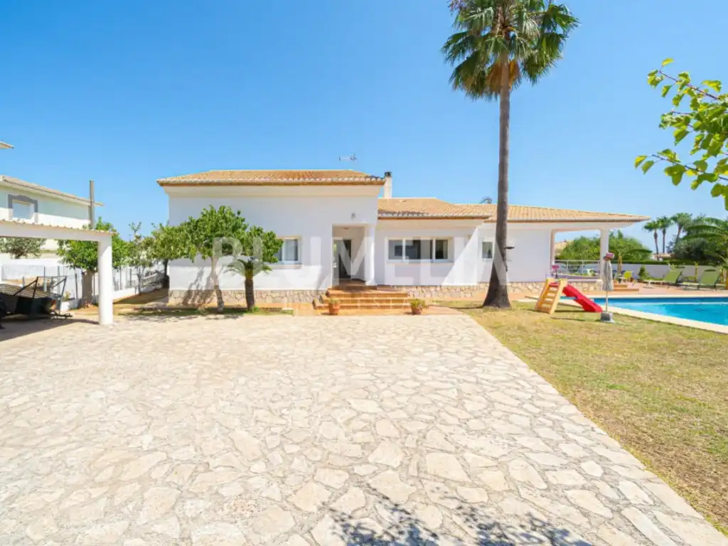 Casa con piscina in vendita a Calle Albelage, imagen 5