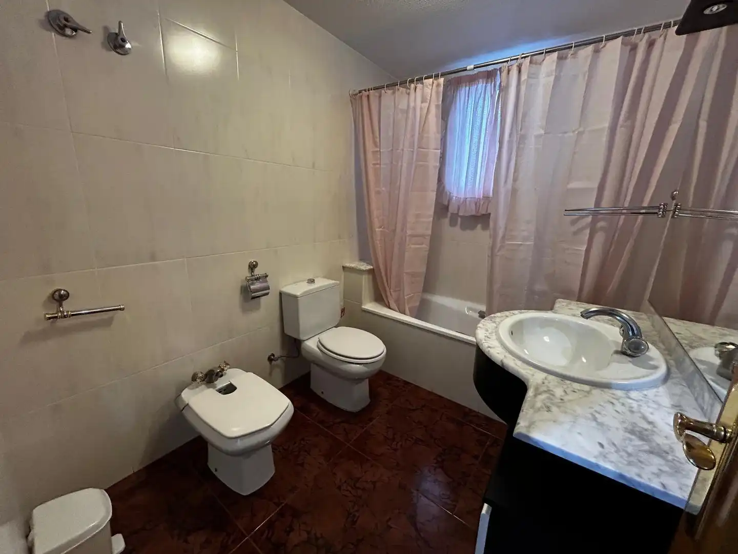 Bathroom of Flat for rent in Murcia  with Air Conditioner, Heating and Terrace