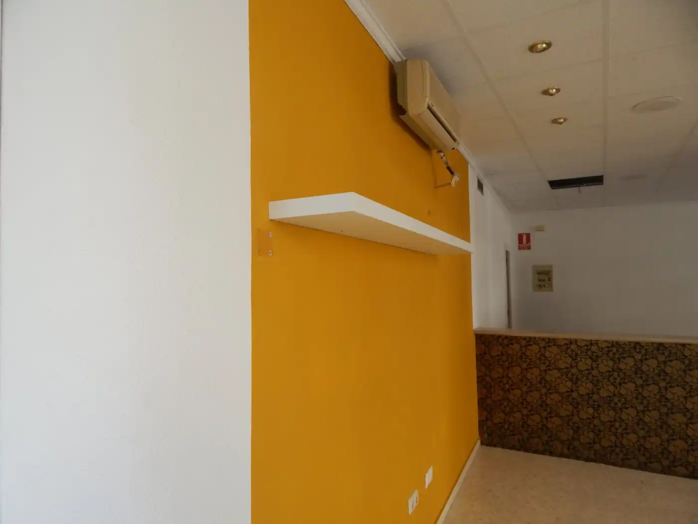 Business premises for sale in Sant Josep - Zona Hospital, imagen 20