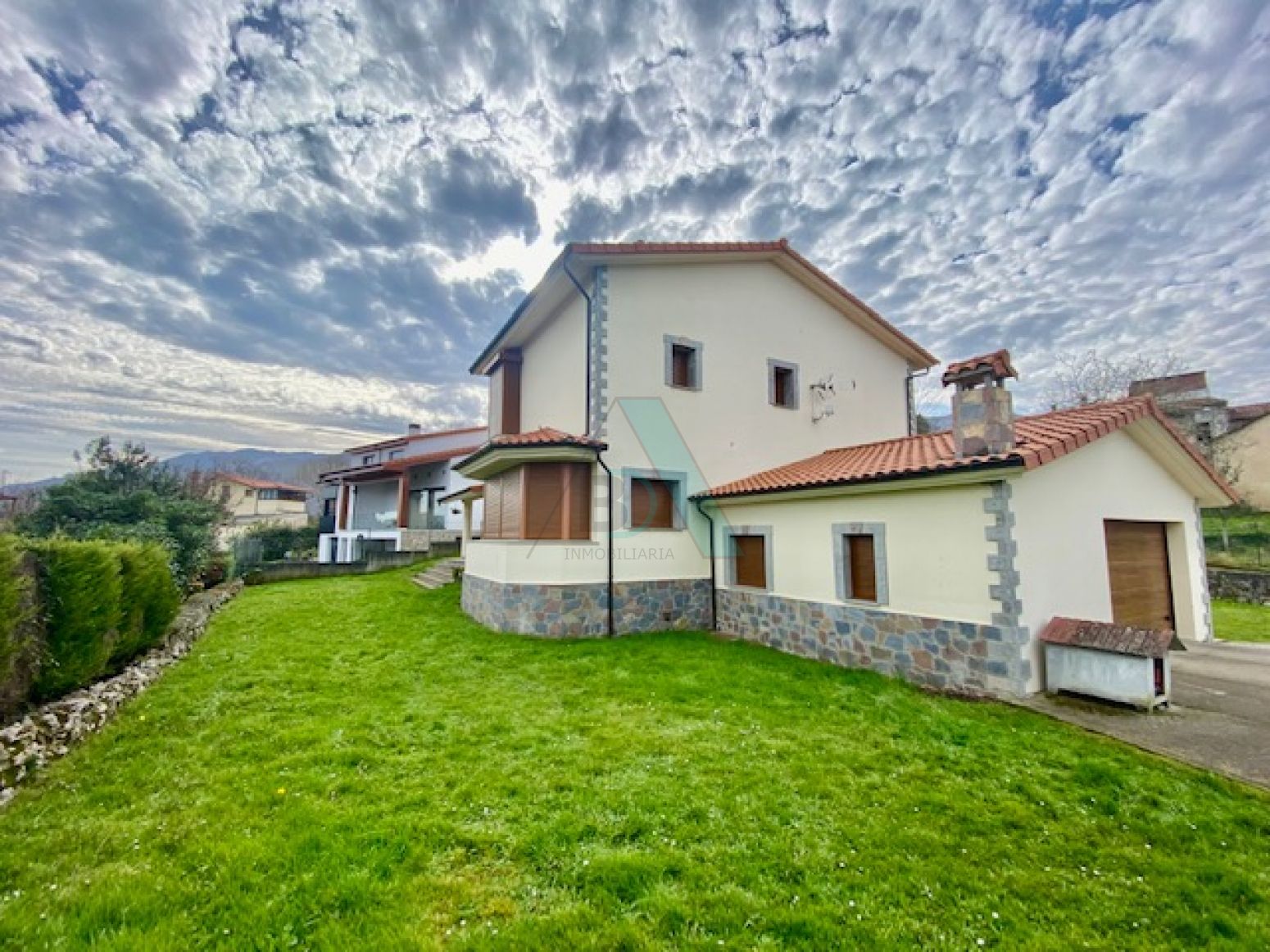 Exterior view of House or chalet for sale in Llanes  with Heating, Private garden and Terrace