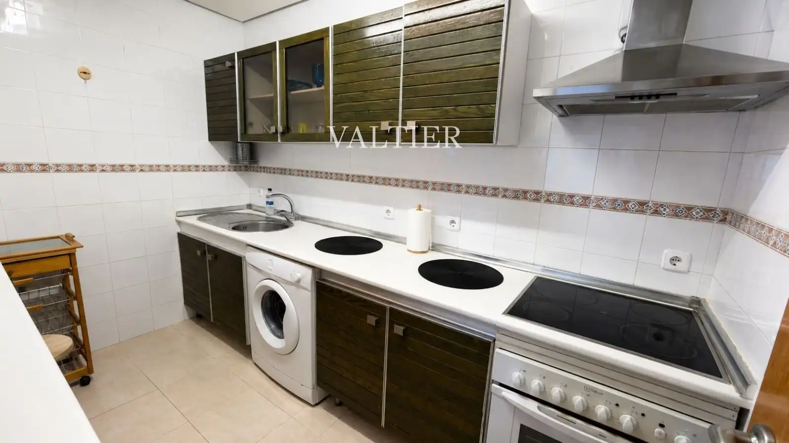 Kitchen of Flat for rent in Madrid  with Air Conditioner, Terrace and Furnished