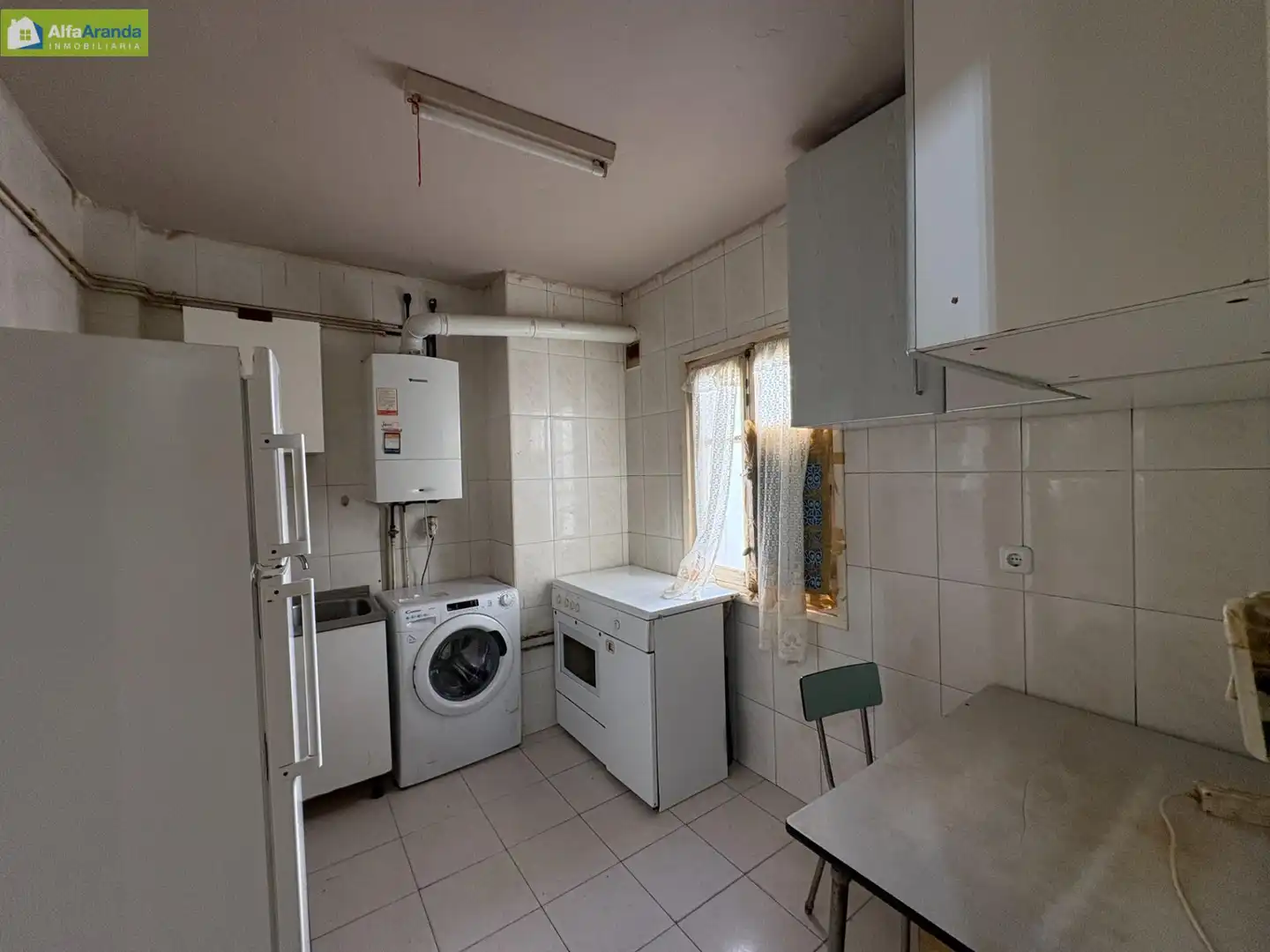 Cocina de Piso en venta en Aranda de Duero con Calefacción y Balcón