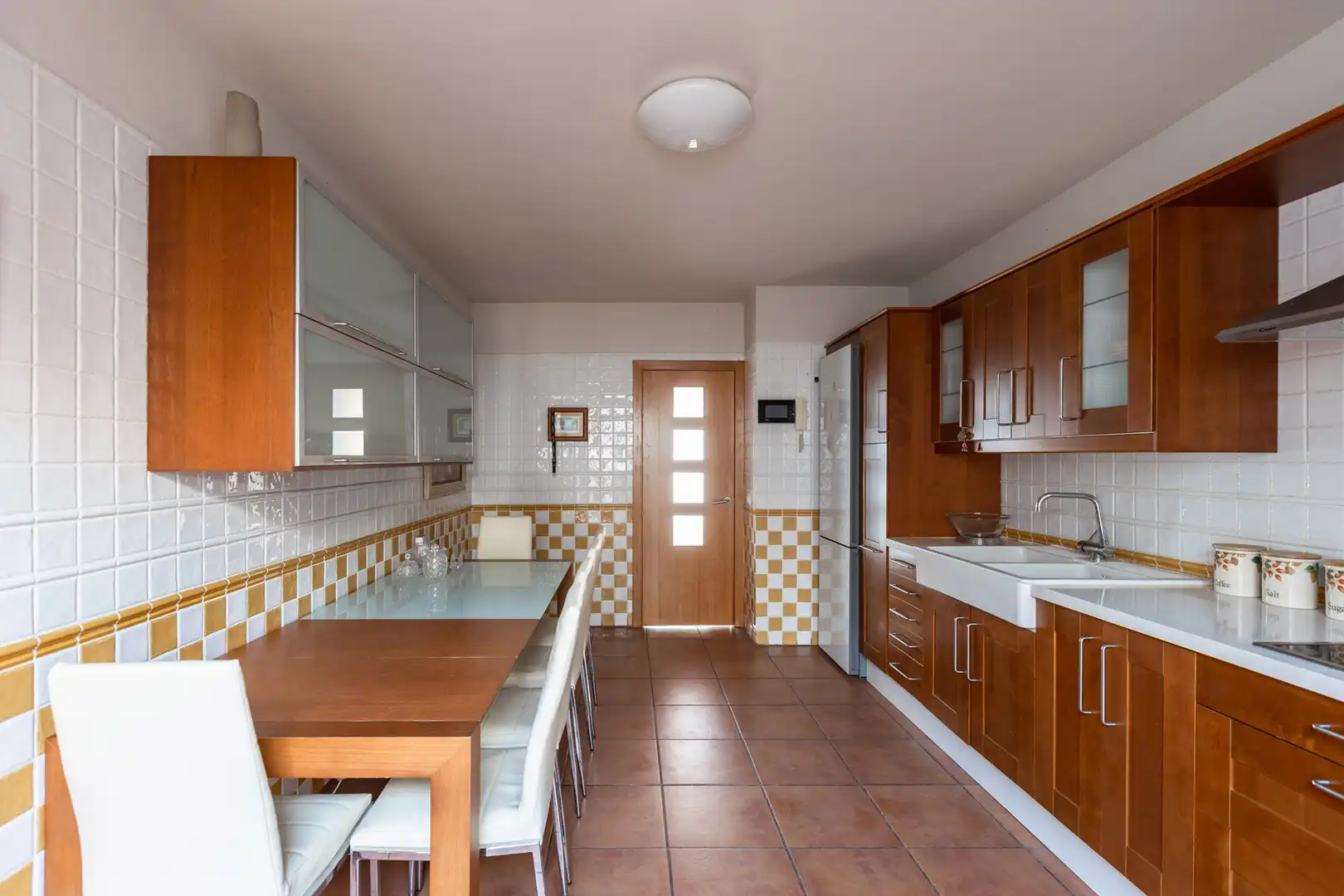 Cuina de Casa o xalet en venda en Tacoronte amb Jardí privat, Terrassa i Piscina