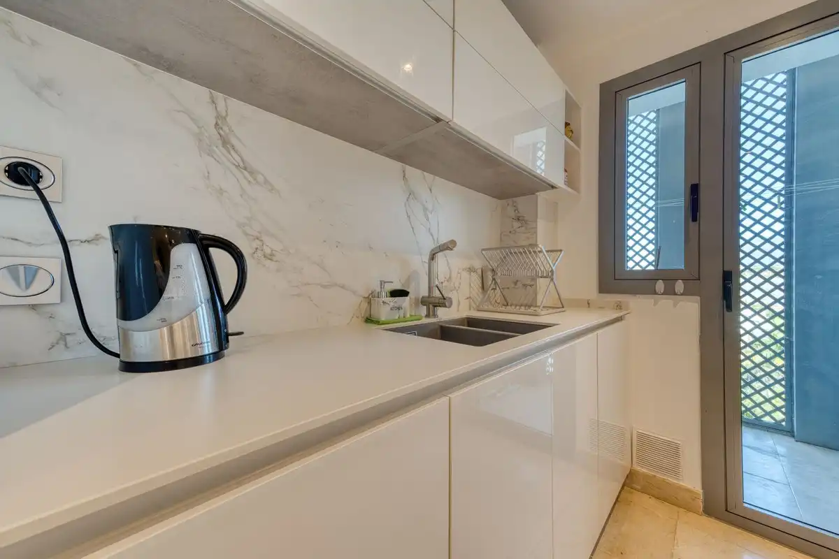 Kitchen of Apartments for sale in Benahavís  with Air Conditioner, Terrace and Storage room