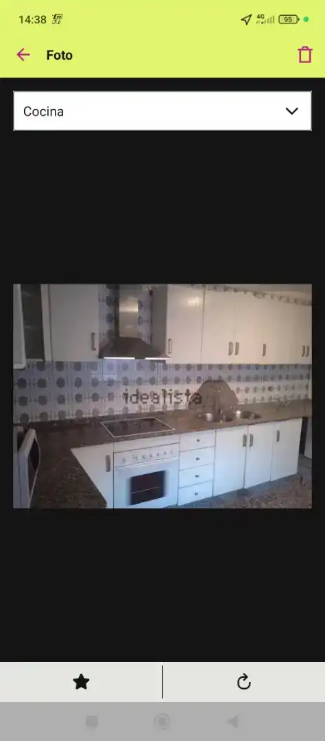 Cuina de Casa adosada en venda en La Unión amb Aire condicionat