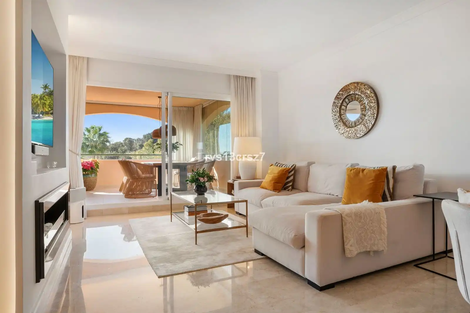 Apartment with pool for sale in Calle José Medina 74, imagen 3