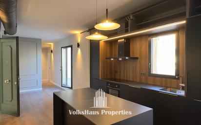 Kitchen of Flat for sale in  Barcelona Capital  with Air Conditioner and Terrace