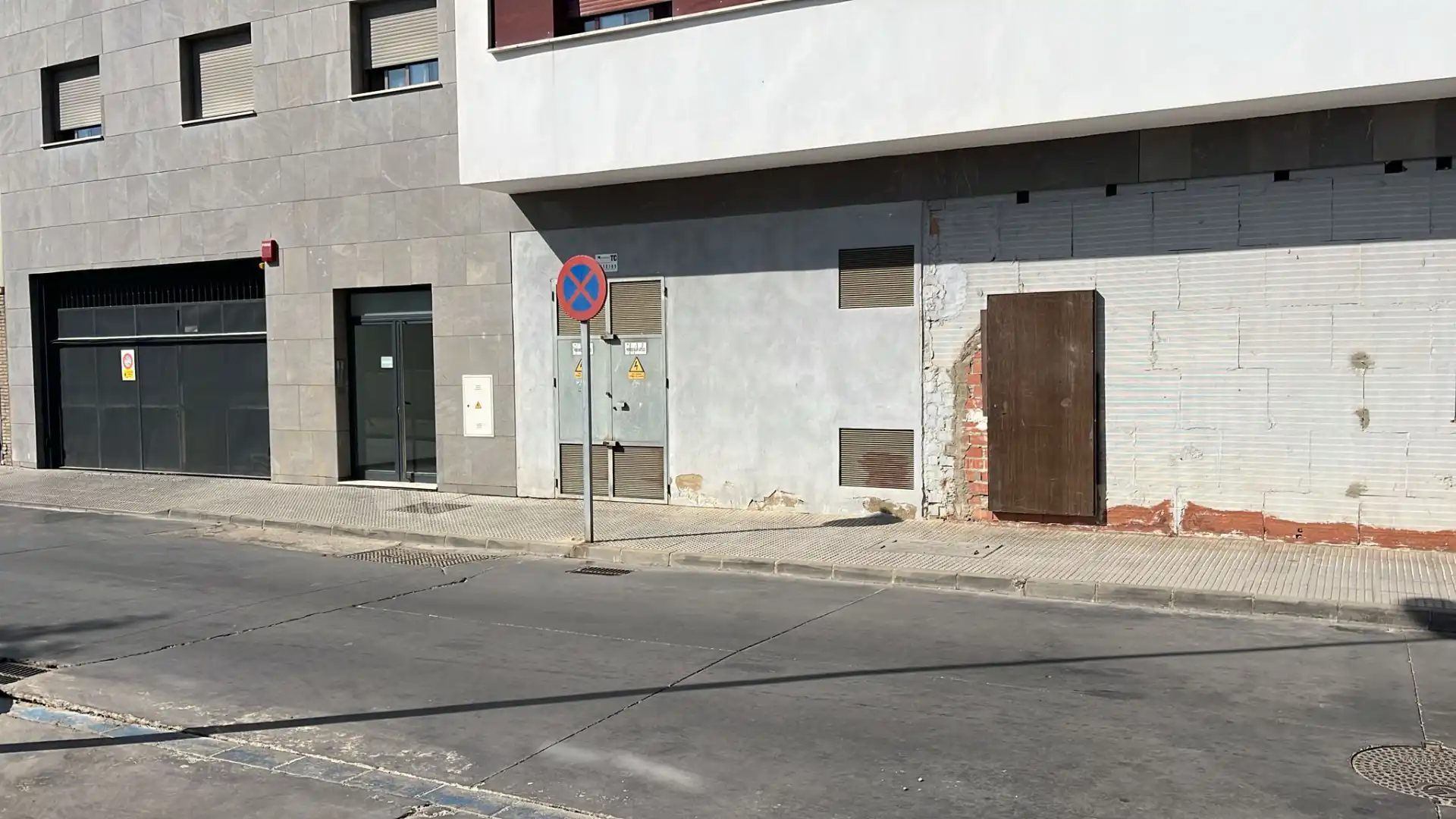 Locale commerciale in vendita a Calle Romero