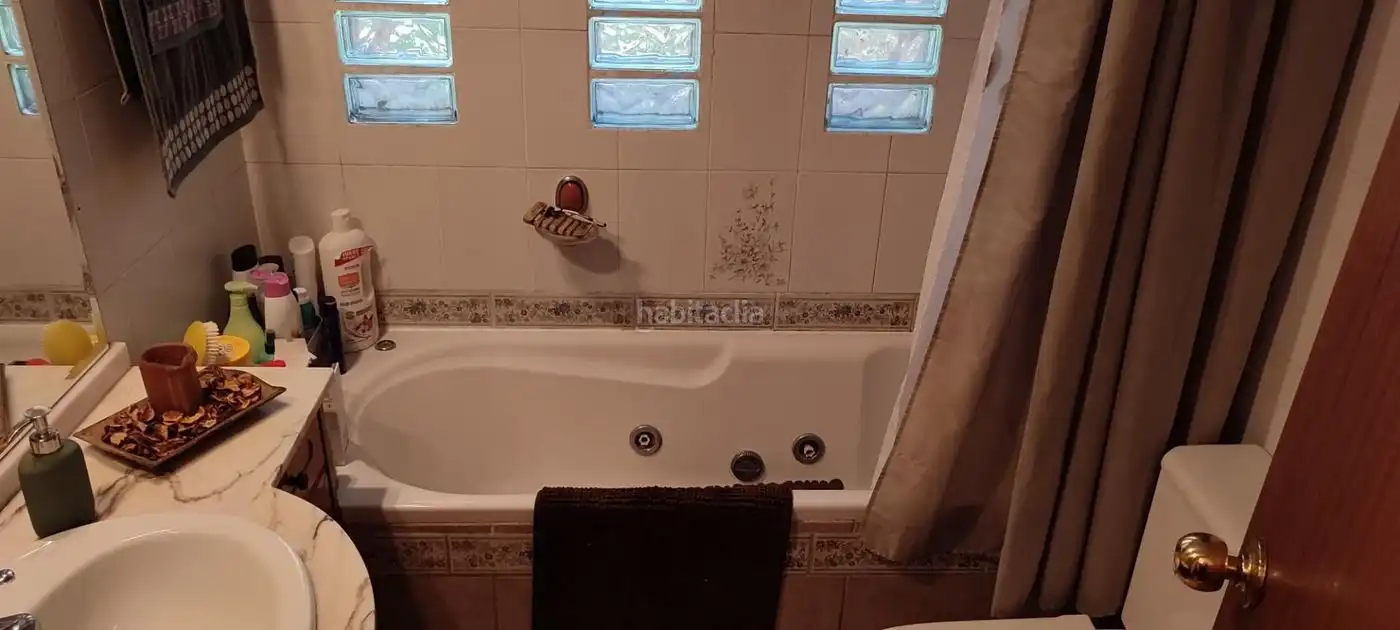 Casa amb piscina en venda a Calle Montes Universales 8, imagen 30