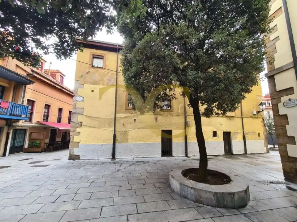 Vista exterior de Edificio en venta en Gijón 