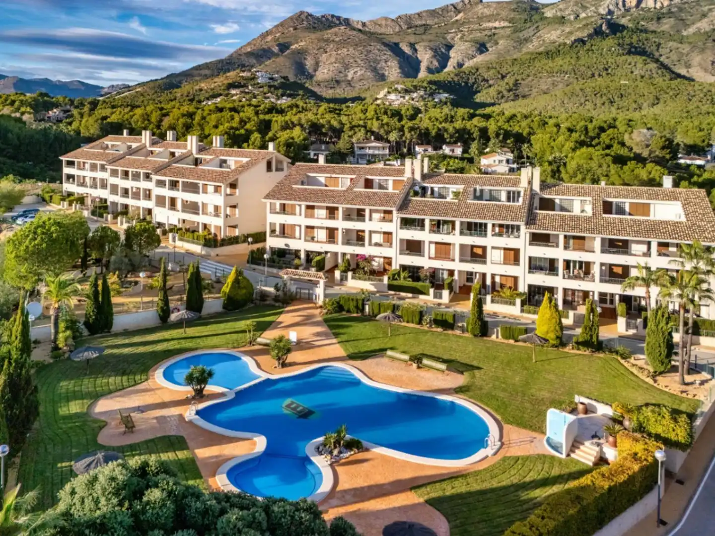 Exterior view of Flat for sale in Altea  with Swimming Pool
