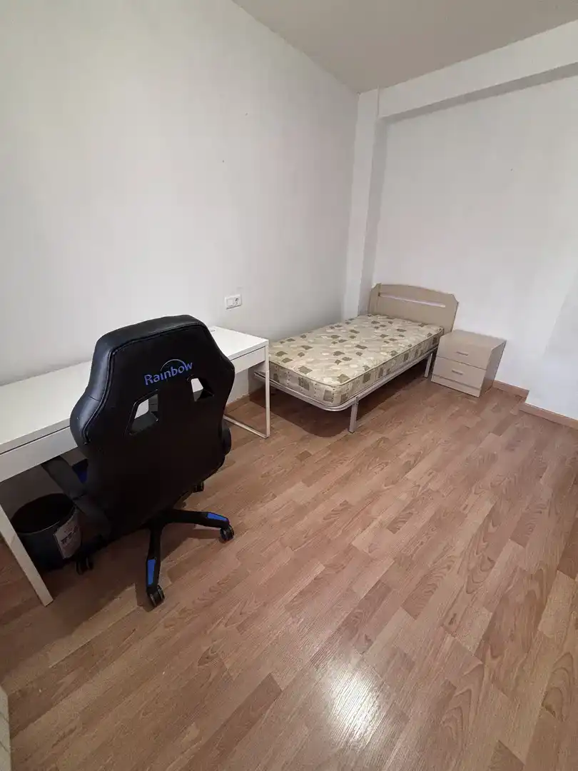 Bedroom of Flat for sale in Monzón  with Air Conditioner and Balcony