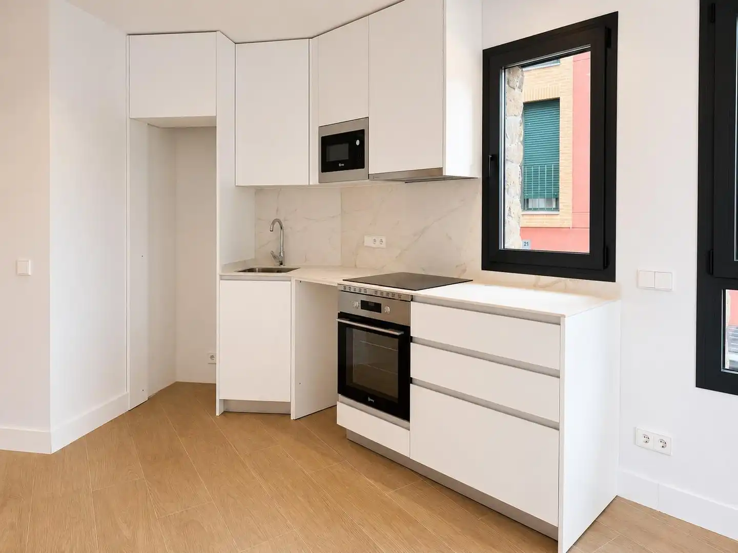 Cocina de Dúplex en venta en Miraflores de la Sierra con Aire acondicionado y Calefacción