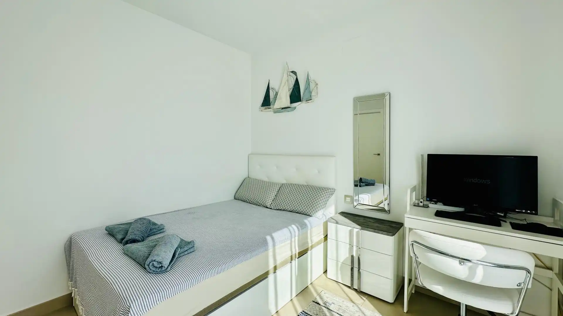 Habitación de Ático de alquiler en Finestrat con Aire acondicionado, Calefacción y Terraza