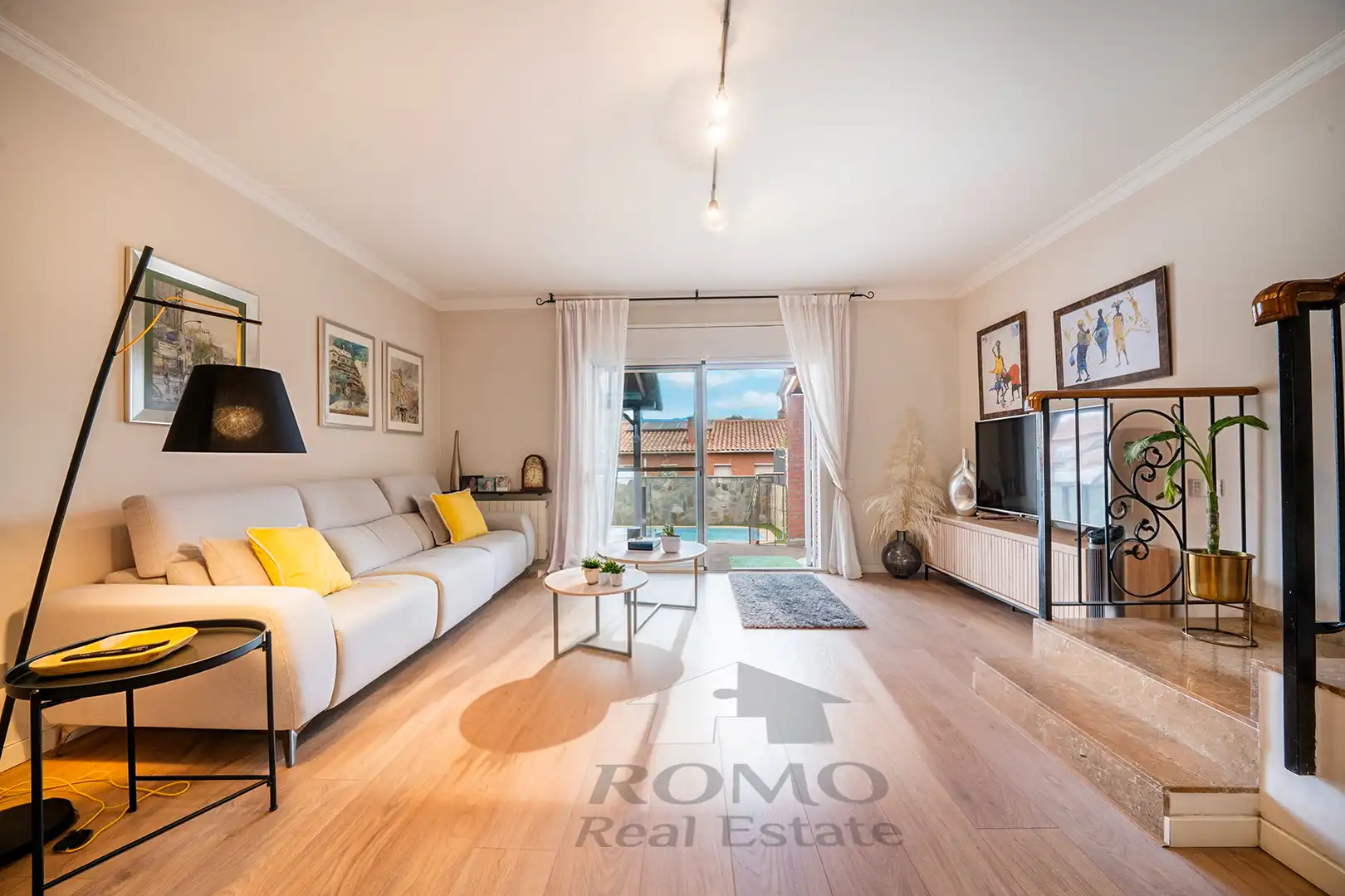 Casa pareada con terraza en venta en Santa Perpètua de Mogoda, imagen 12