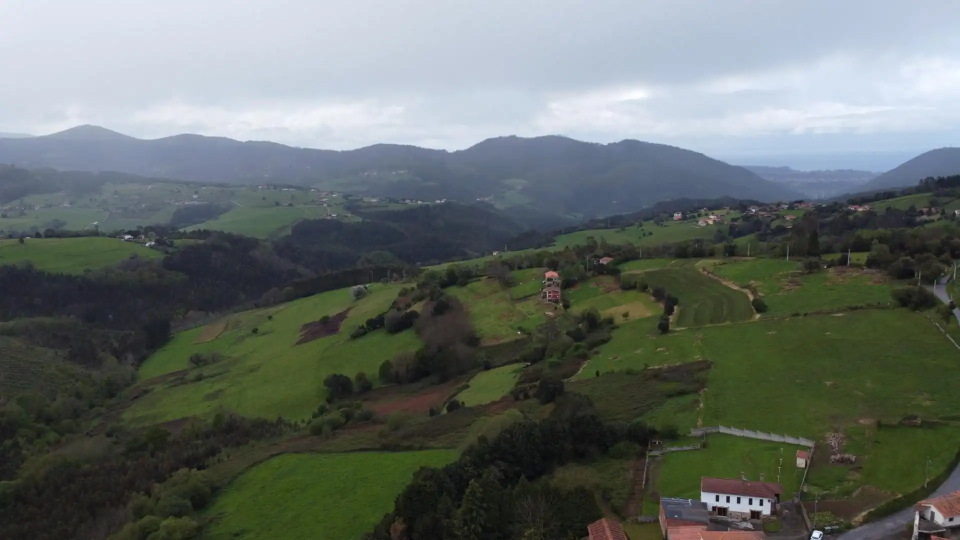 Houses for sale in Pravia  with Private garden, Terrace and Storage room