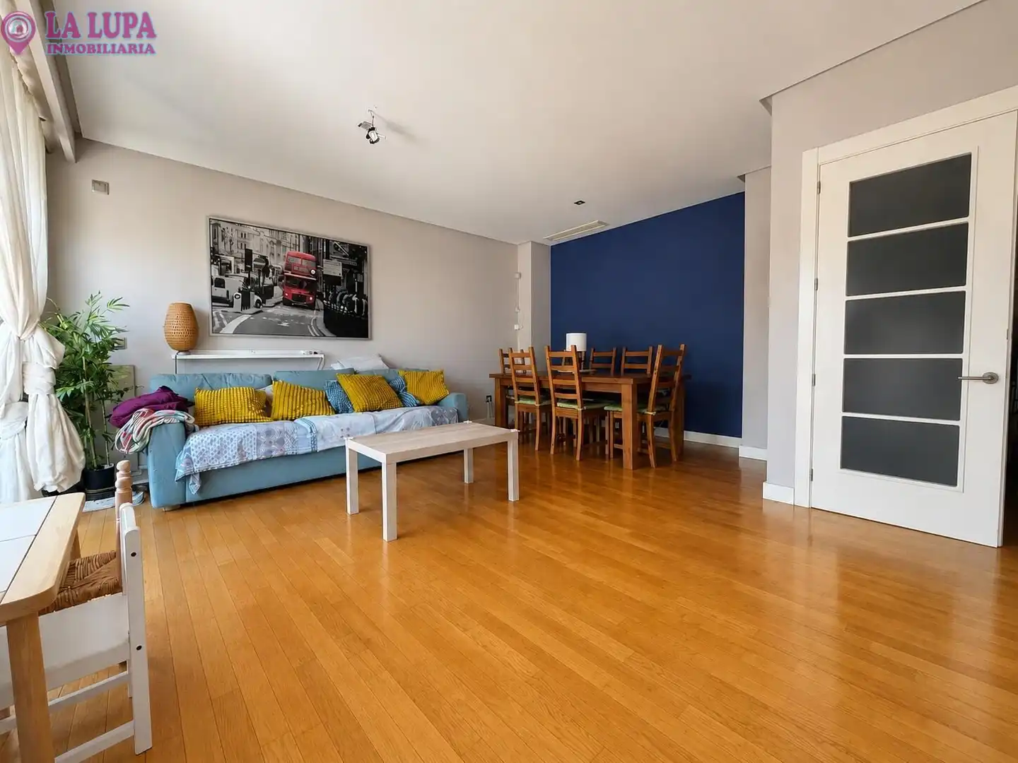 Wohnzimmer von Erdgeschoss zum Verkauf in Colmenar Viejo mit Heizung, Privatgarten und Abstellraum
