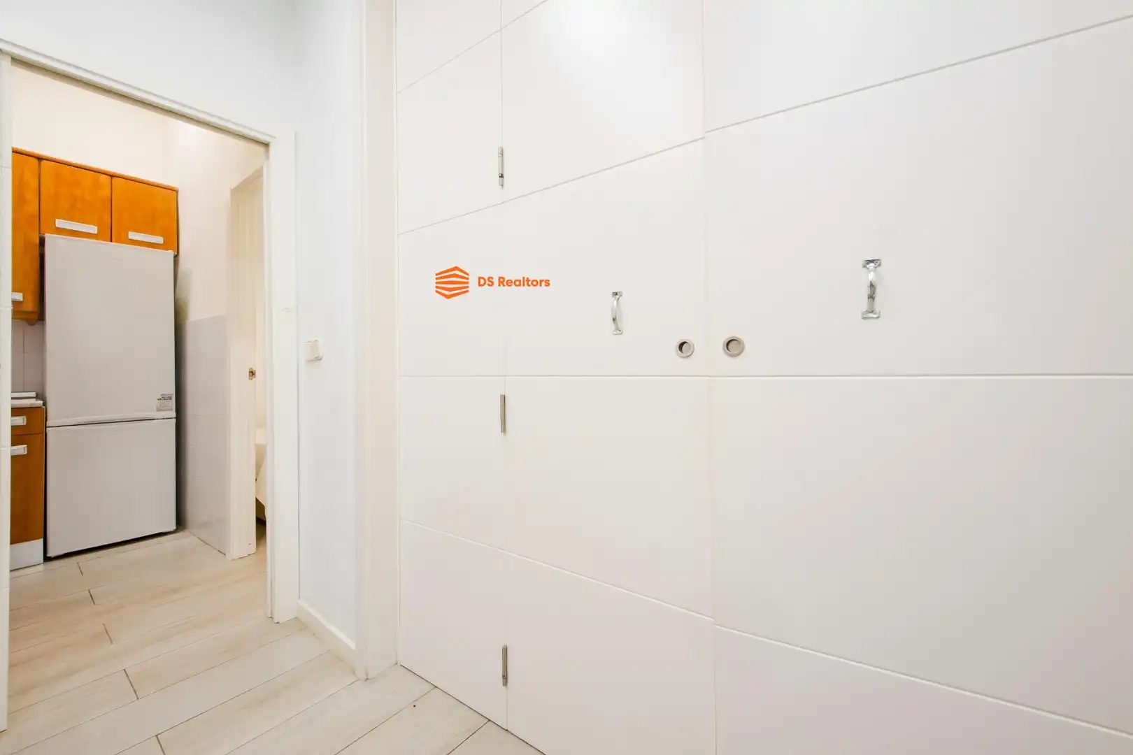 Flat for sale in Madrid  with Heating and Furnished