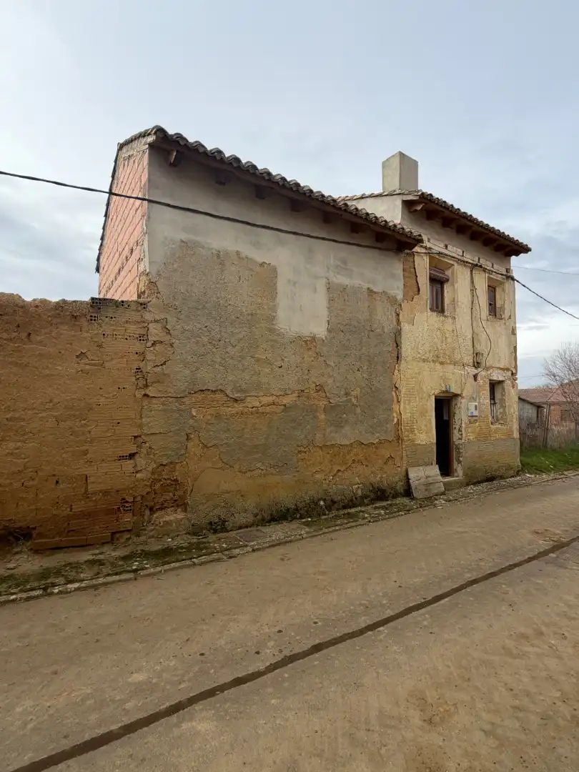 Vista exterior de Casa o chalet en venta en Amayuelas de Arriba