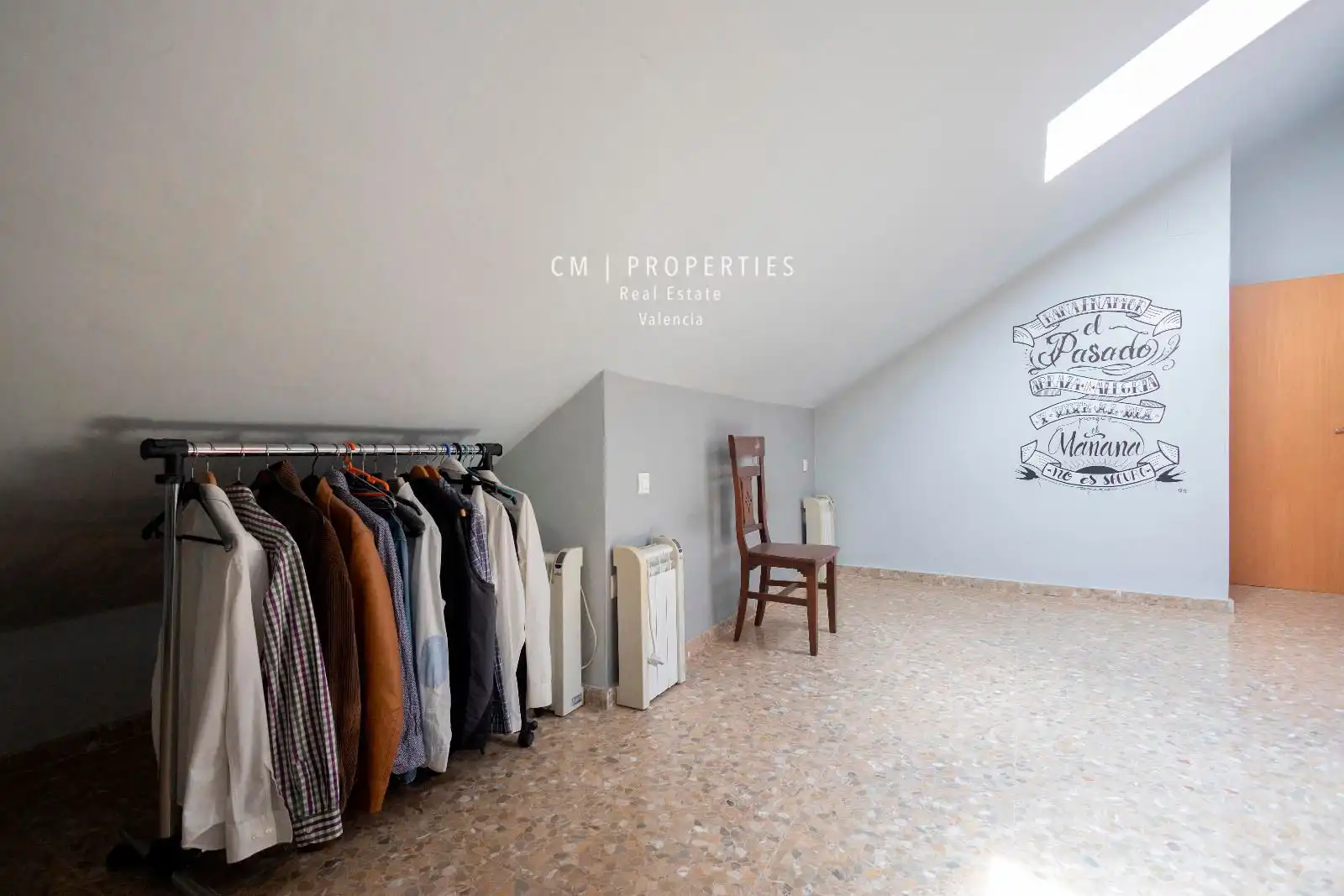 Dúplex en venta en Valencia con Aire acondicionado, Terraza y Trastero