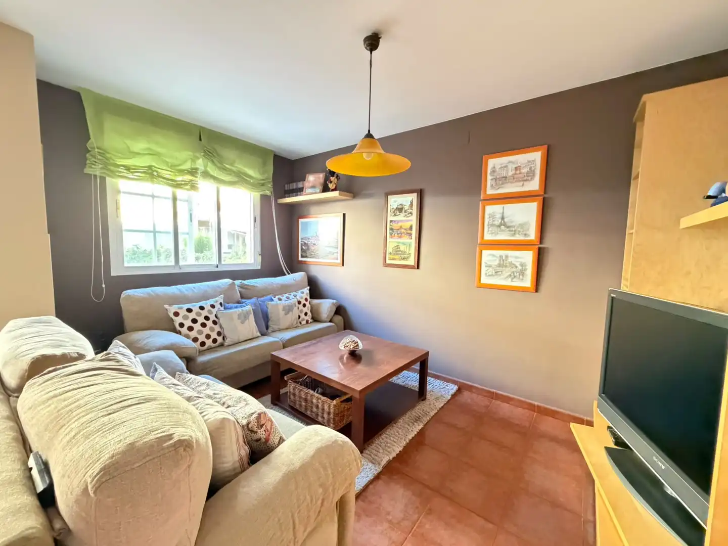 Sala de estar de Casa adosada en venta en Villanubla con Calefacción