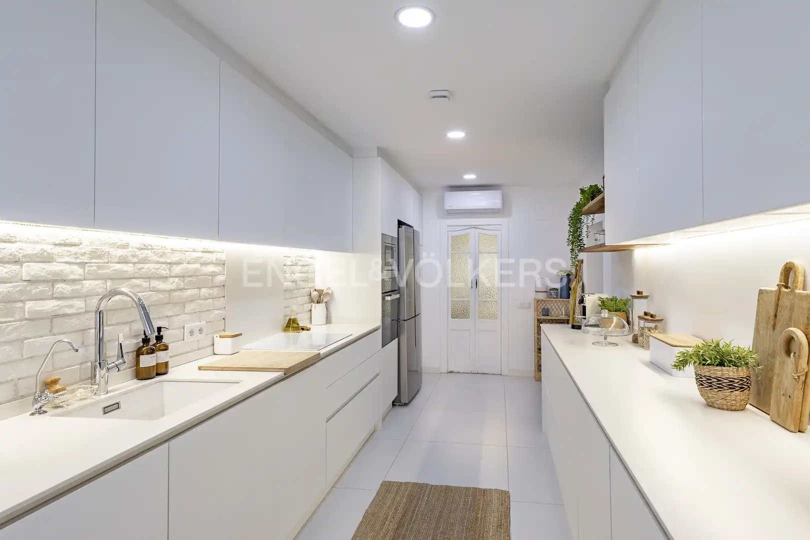 Kitchen of Houses for sale in Molins de Rei, Barcelona