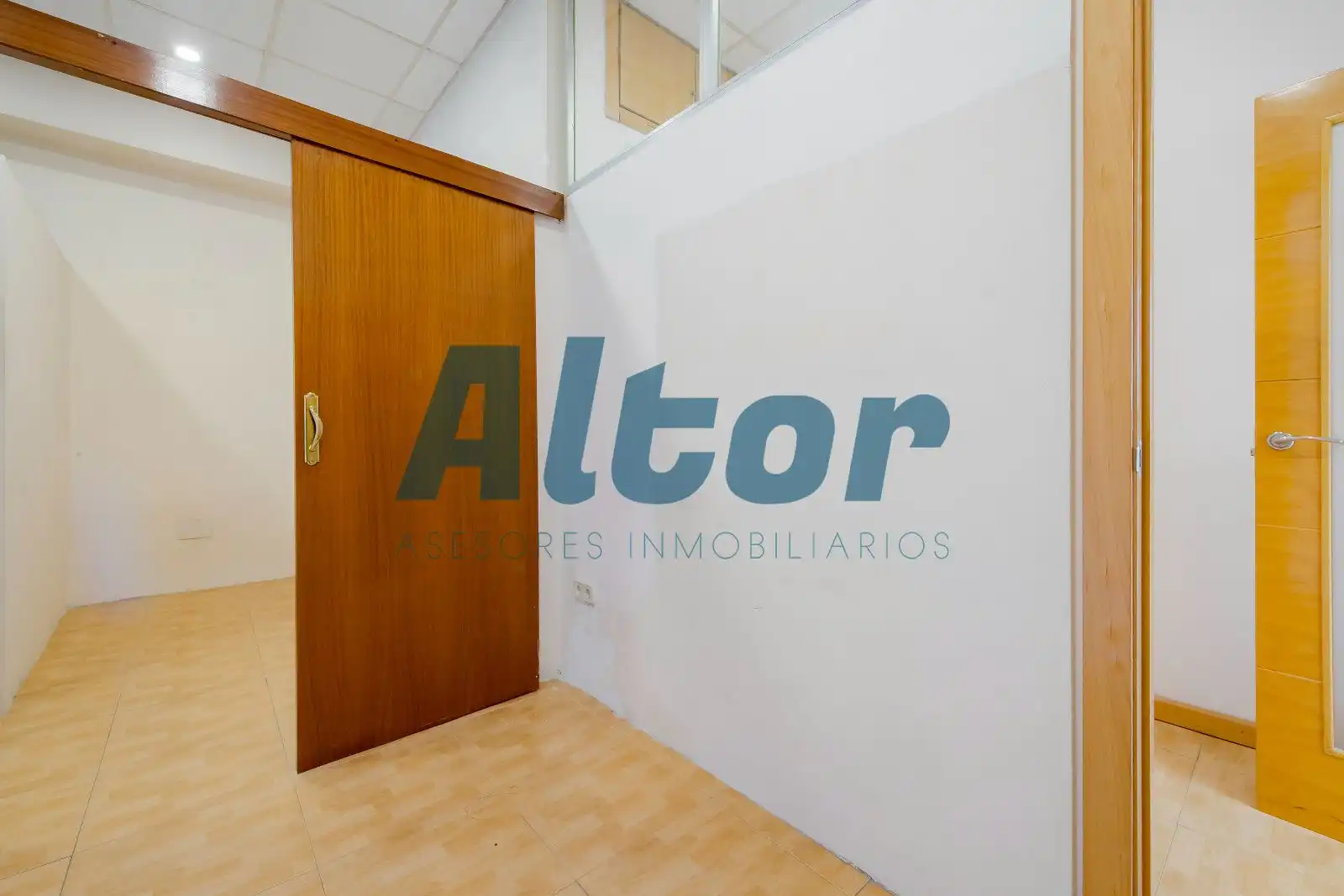Oficina en venda en Madrid amb Aire condicionat i Calefacció