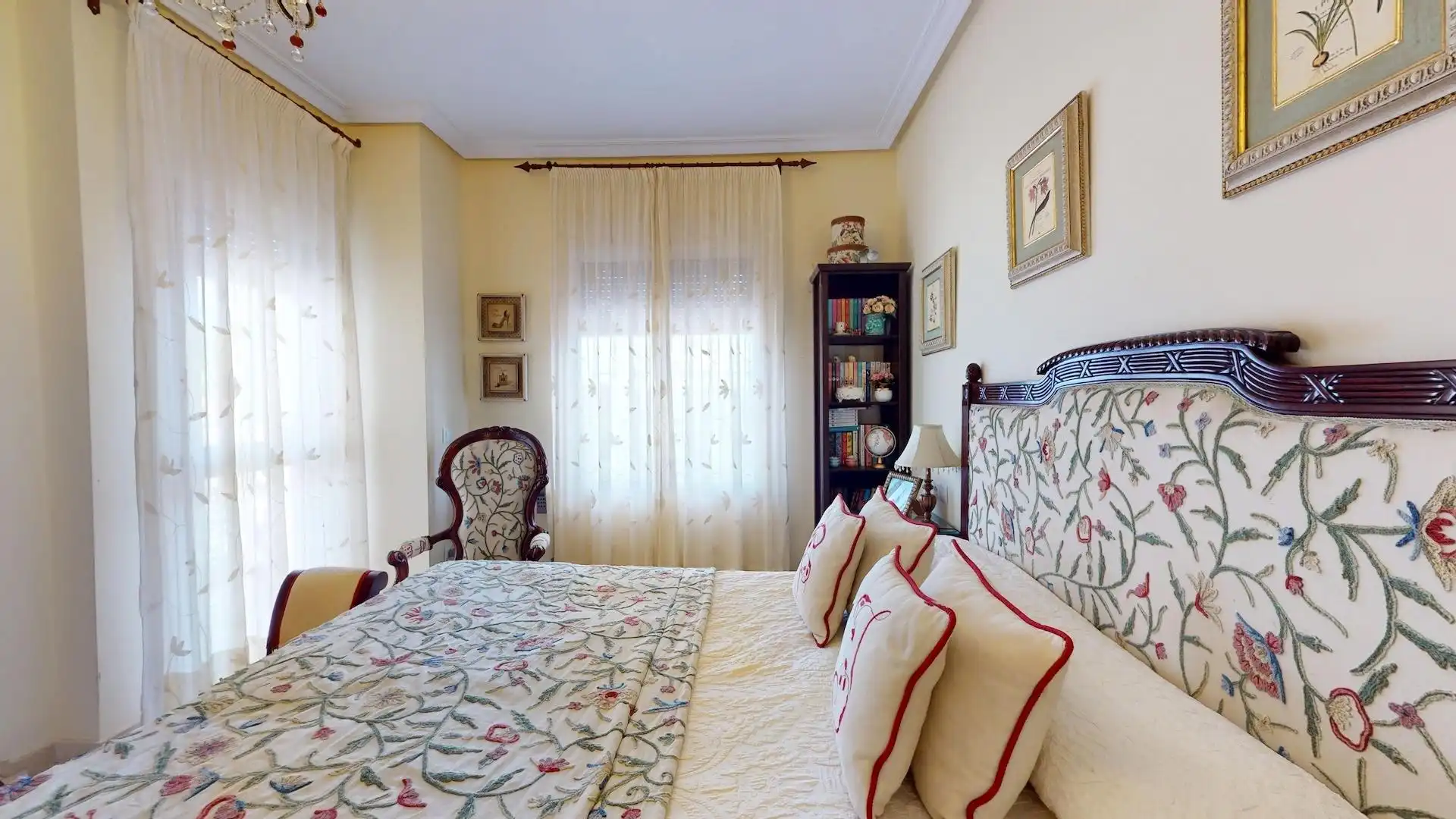 Bedroom of Houses for sale in Córdoba  with Air Conditioner, Private garden and Terrace