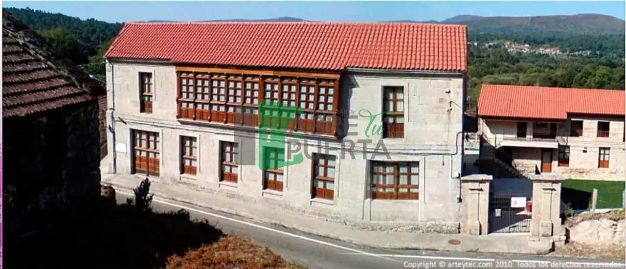Vista exterior de Finca rústica en venda en O Irixo amb Calefacció, Jardí privat i Terrassa