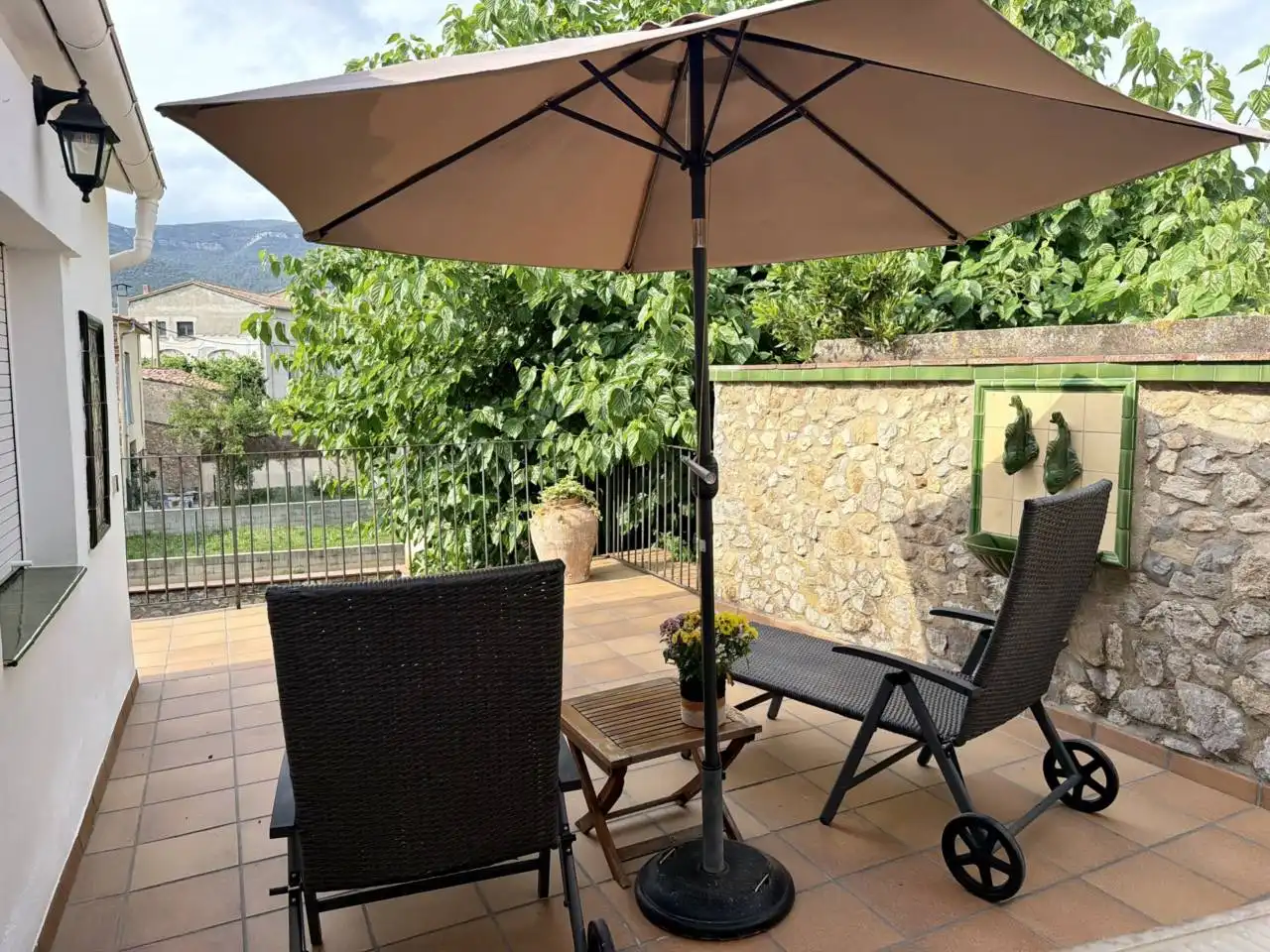 Terrassa de Casa o xalet en venda en Tortellà amb Jardí privat i Moblat