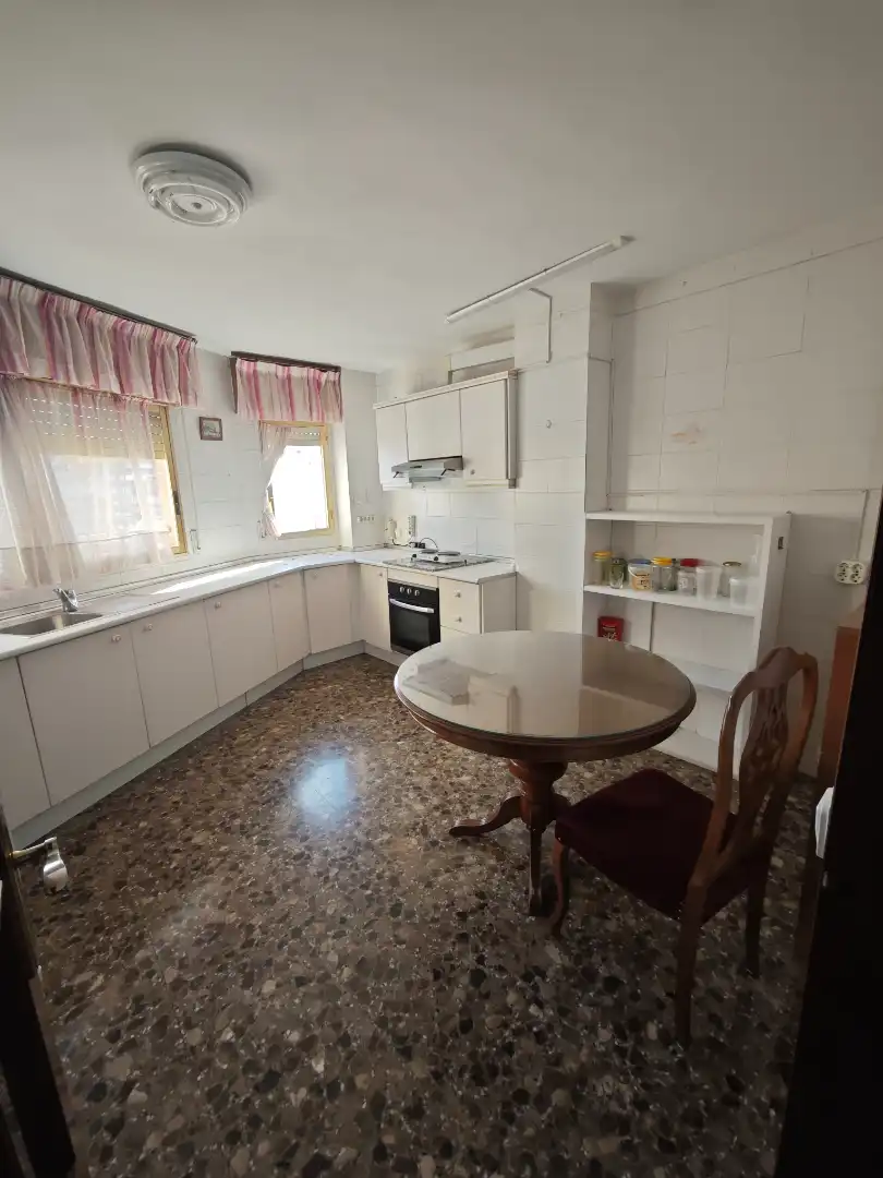 Kitchen of Flat for sale in Benidorm  with Terrace, Storage room and Furnished