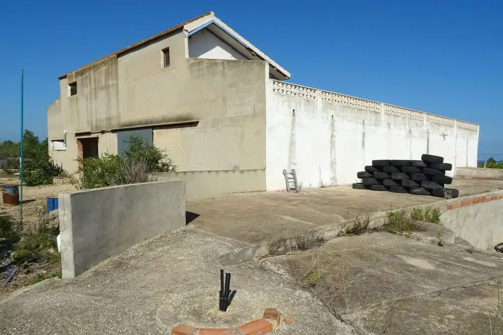 Exterior view of Buildings for sale in L'Ametlla de Mar 
