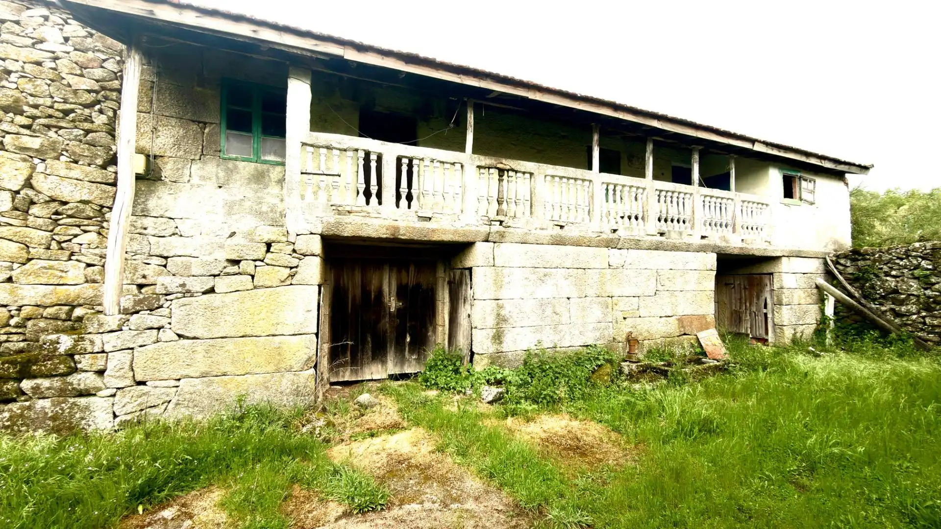 Vista exterior de Casa o chalet en venta en Baltar con Jardín privado y Balcón