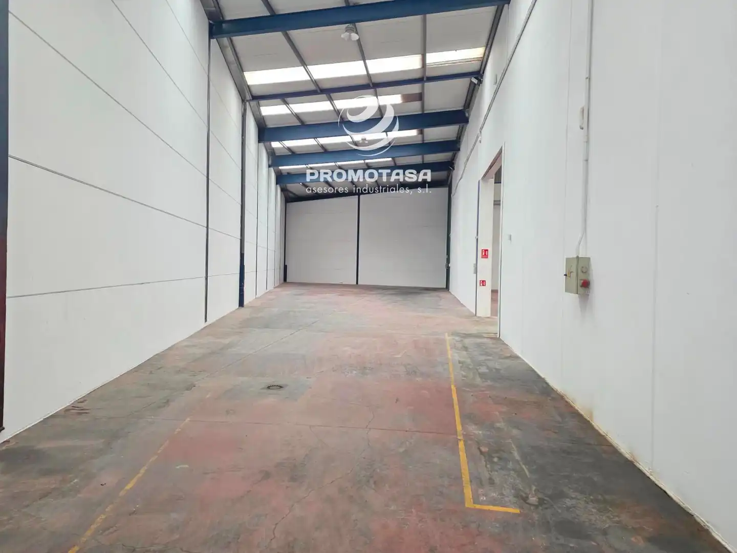 Nave industrial de alquiler en Arganda del Rey con Calefacción