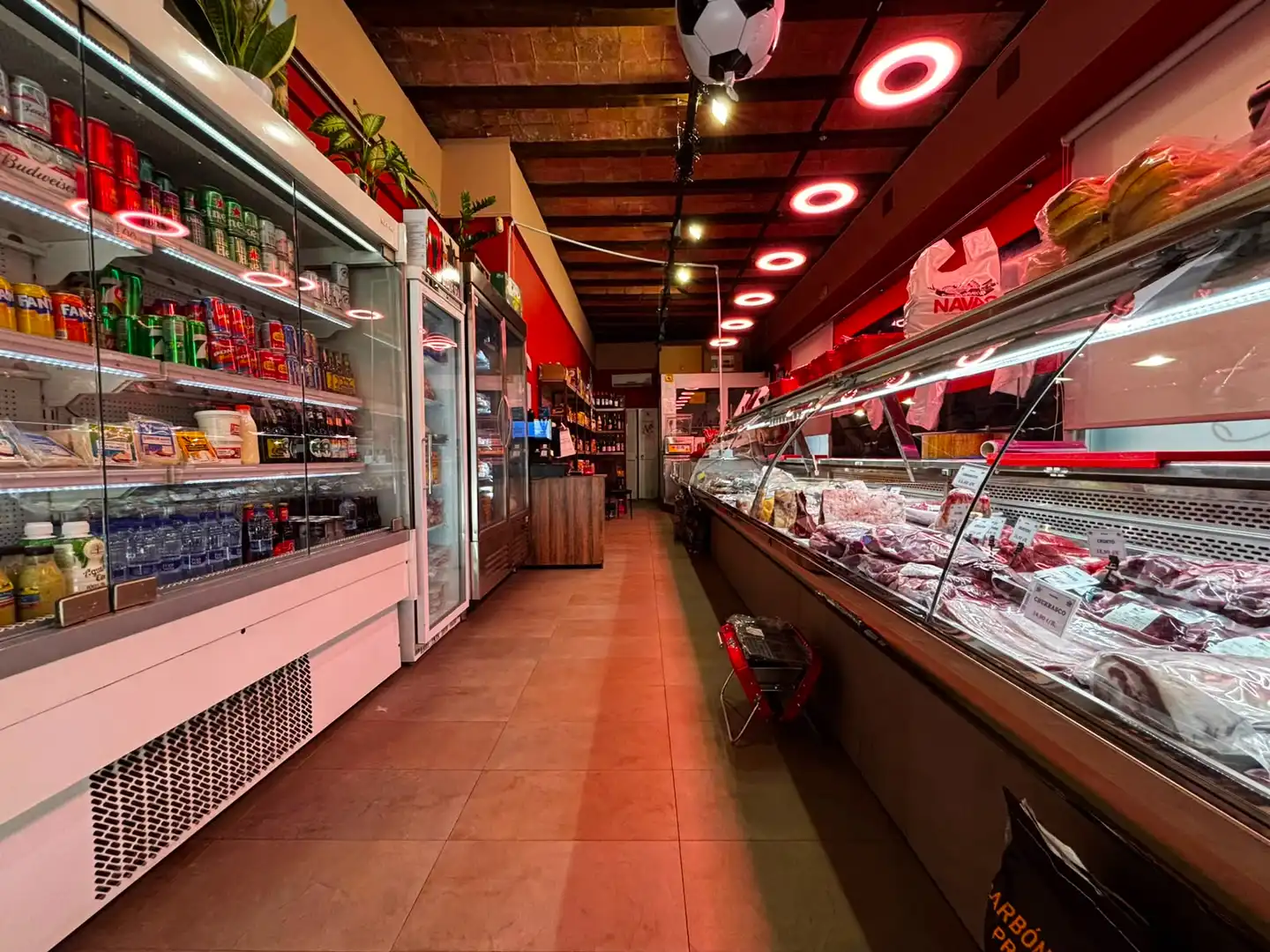 Local en traspaso en Les Corts
