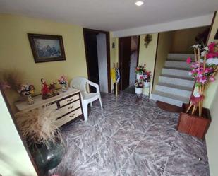 Casa o xalet en venda en Junta de Traslaloma amb Moblat