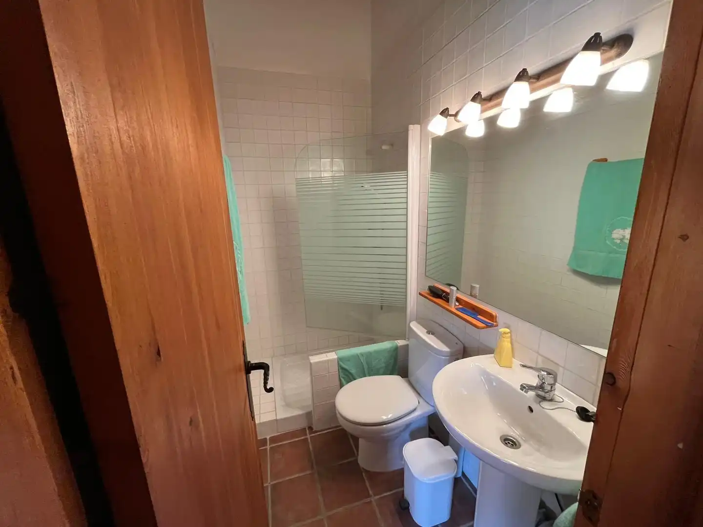 Baño de Finca rústica en venta en Bejís con Terraza y Amueblado