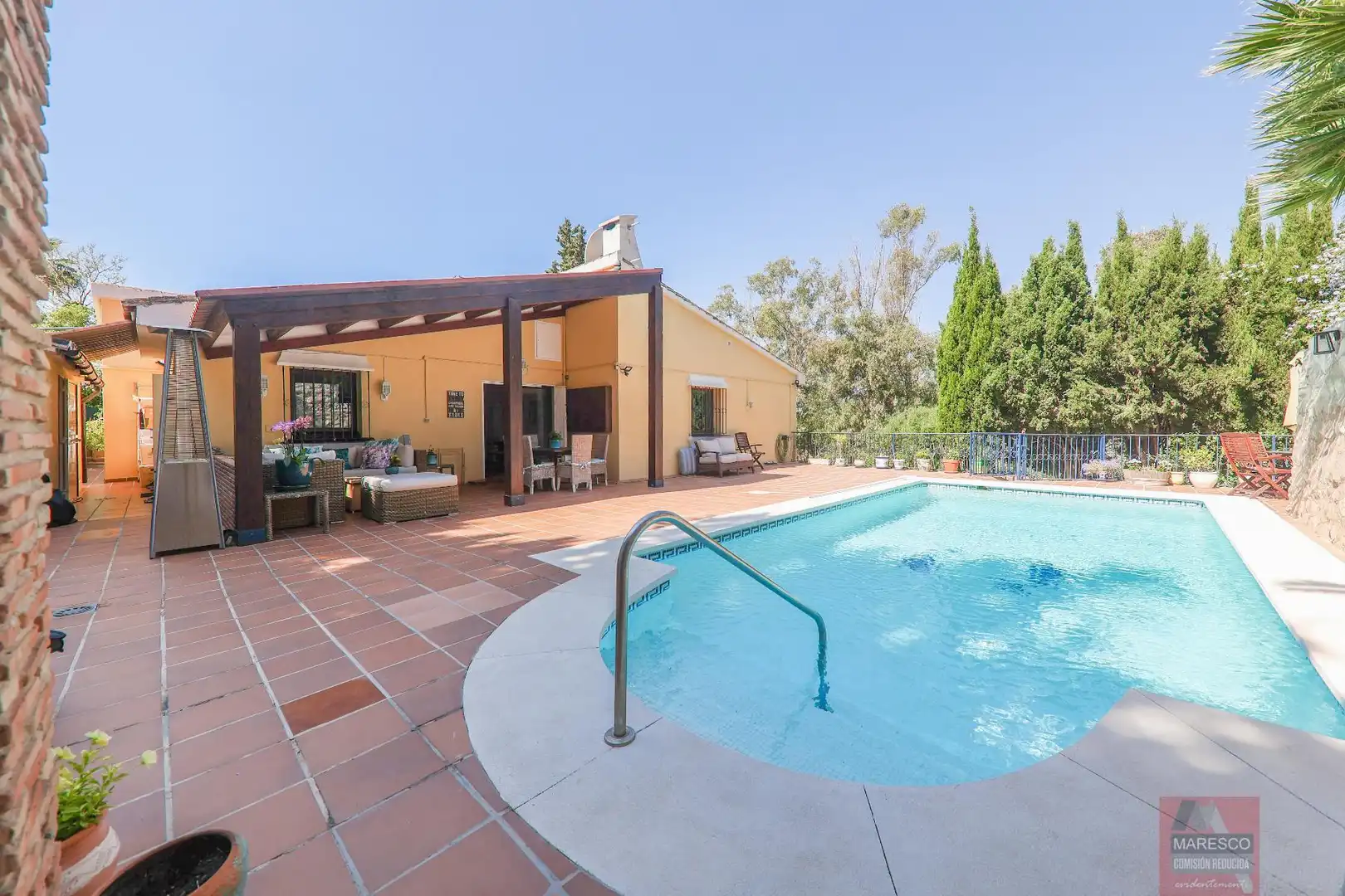 Xalet amb piscina en venda a Mimosas