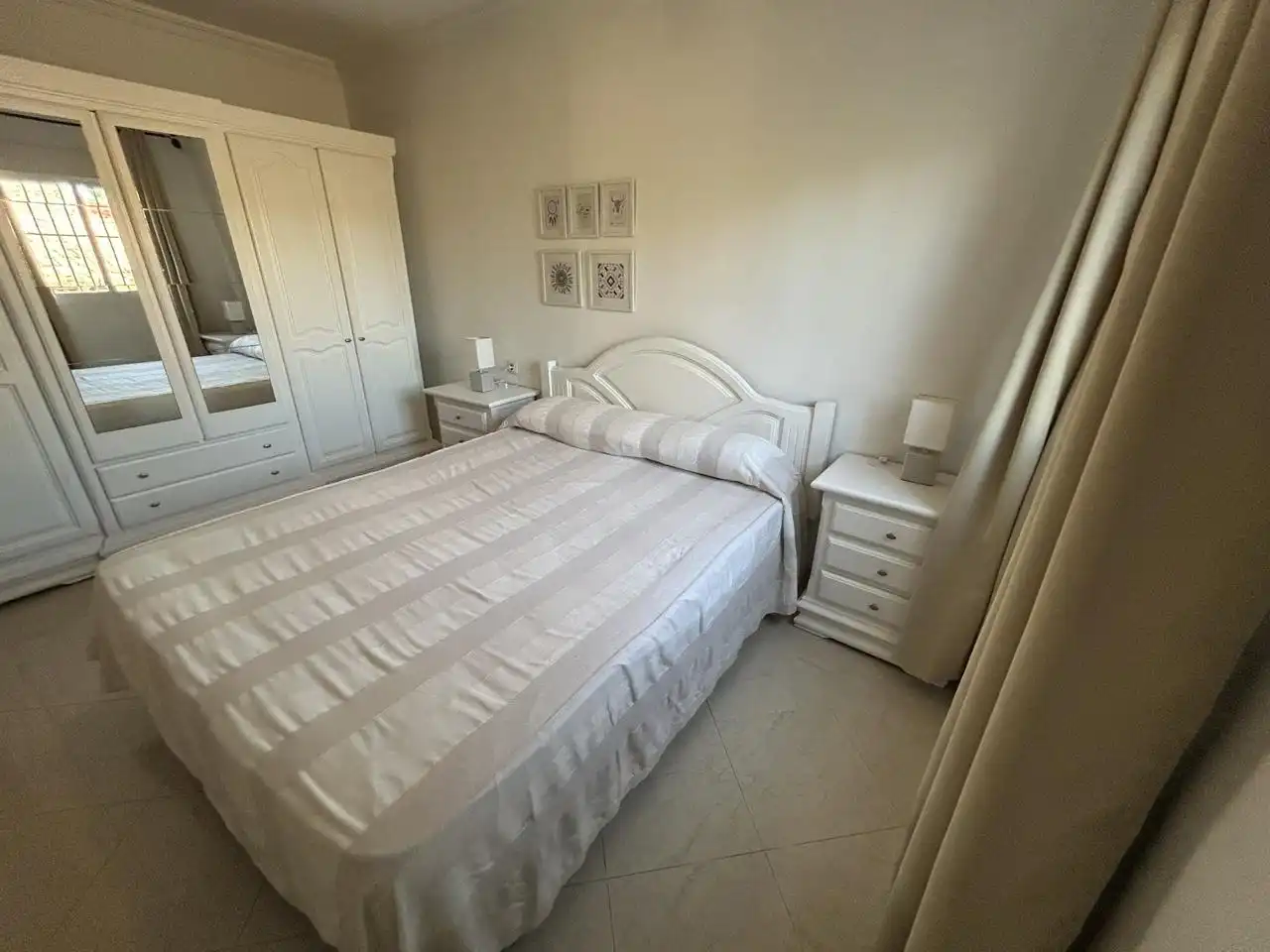 Habitación de Piso de alquiler en Málaga con Aire acondicionado, Calefacción y Terraza