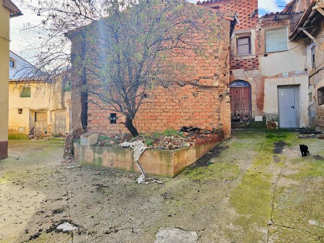 Casa-chalet en Venta en Calle Mesón, 12 en Acered