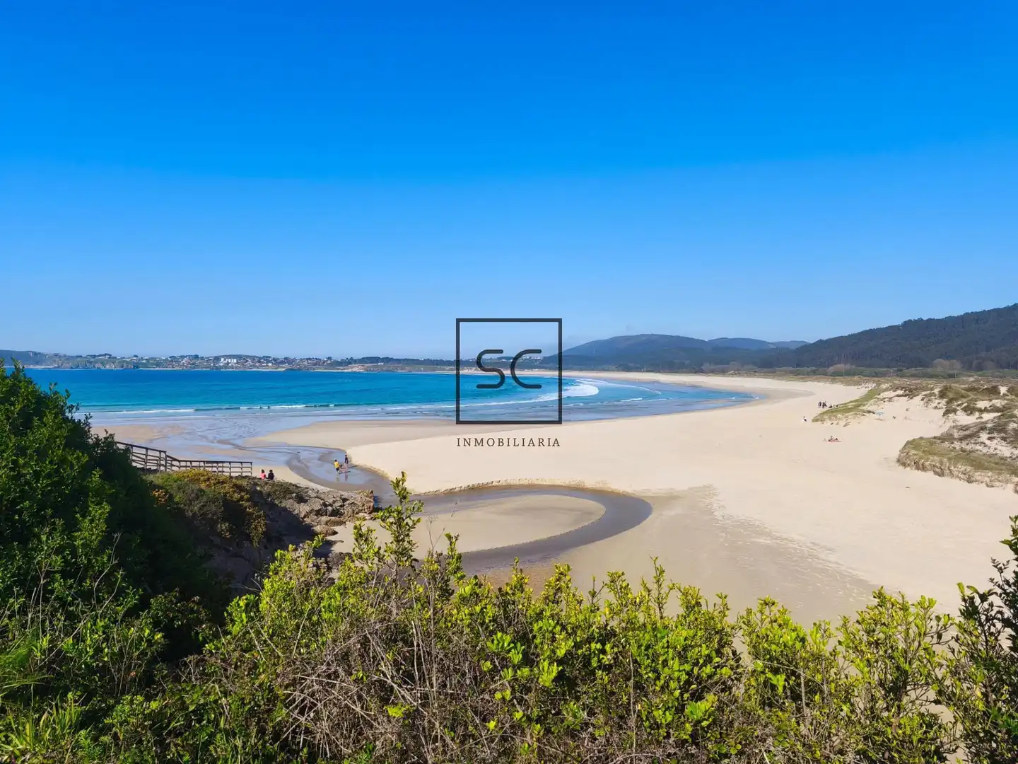 Vista exterior de Casa o xalet en venda en Ferrol amb Calefacció, Jardí privat i Traster