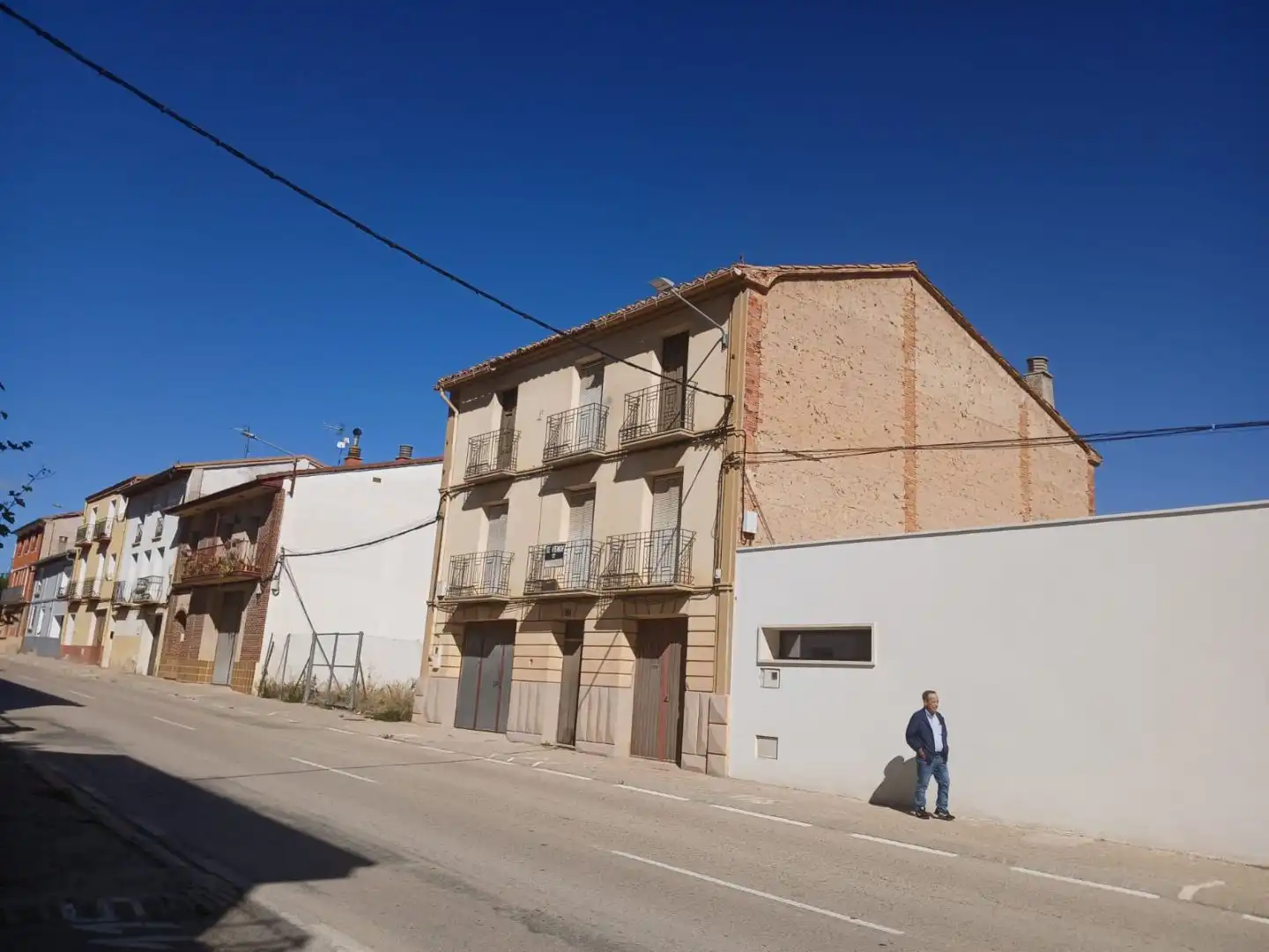 Casa rústica en venda a Calle la Fuente 8, imagen 3
