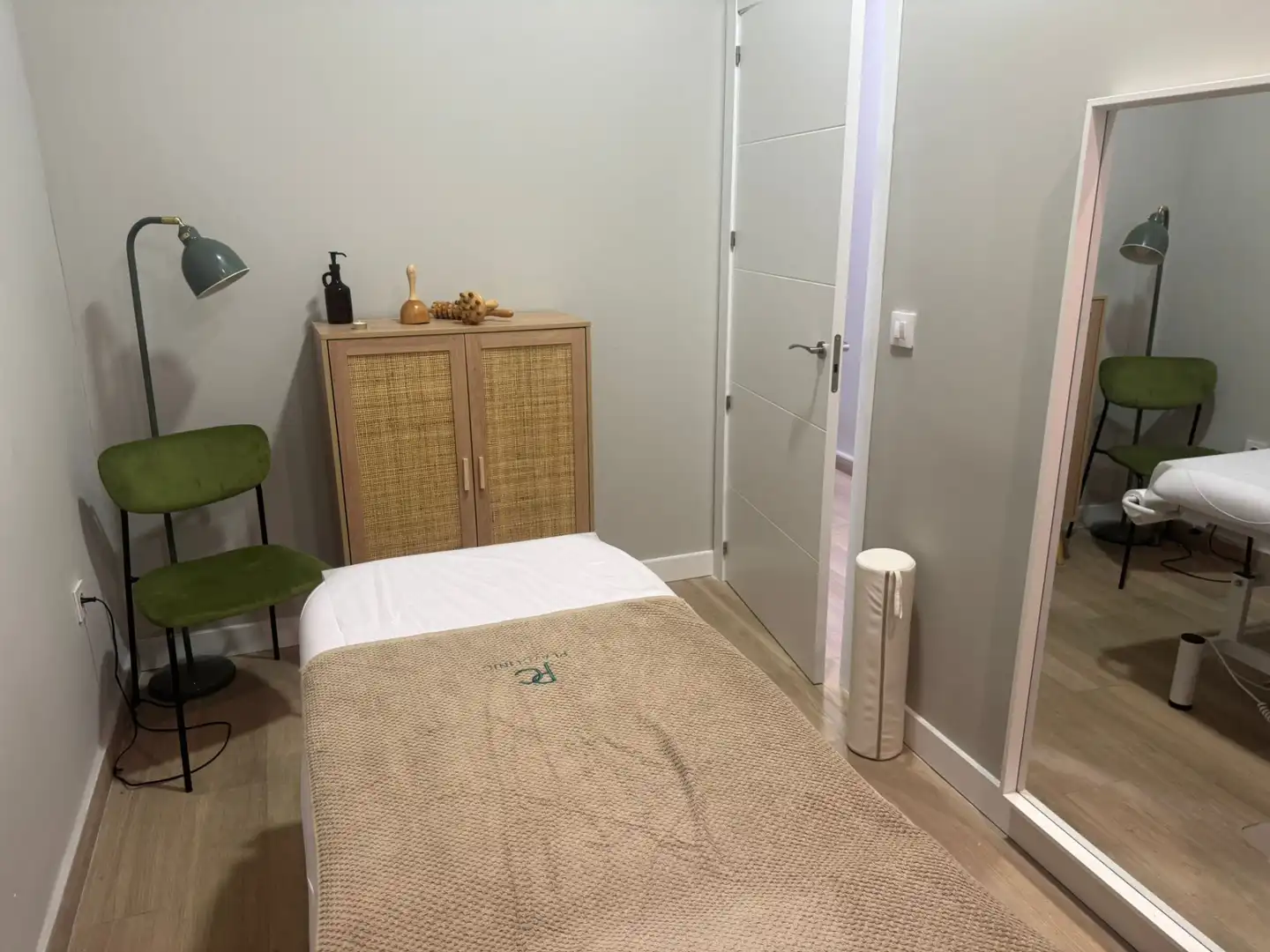 Habitación de Local en traspaso en Madrid con Aire acondicionado, Calefacción y Parquet